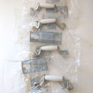 Lot of 4 Cabinet Pulls Handles White Ceramic Chrome Silver Tone New Belwith